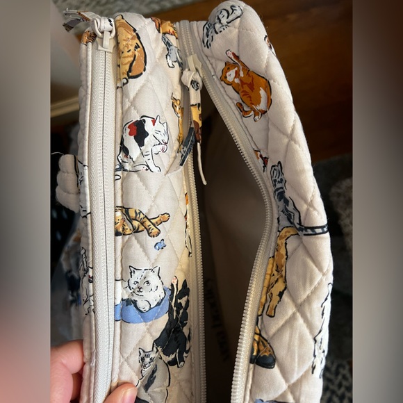 Vera Bradley Weekender Travel Bag A Cat’s Life - Picture 8 of 16